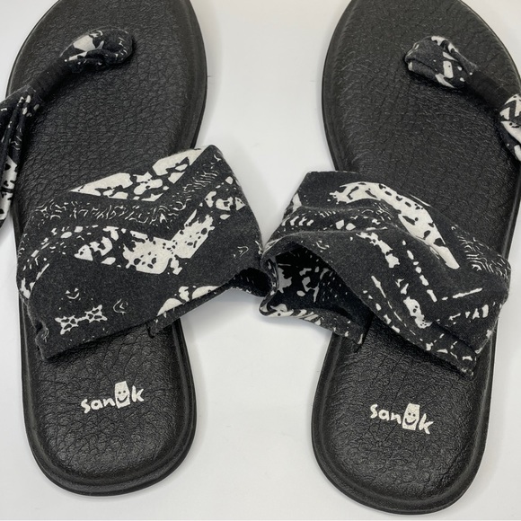 Sanuk Sandals Womens 8 Black White Yoga Sling Shoes Fabric Flip Flops Summer - Picture 6 of 11